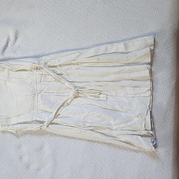 Ya Los Angeles Ivory Dress - Picture 5 of 7